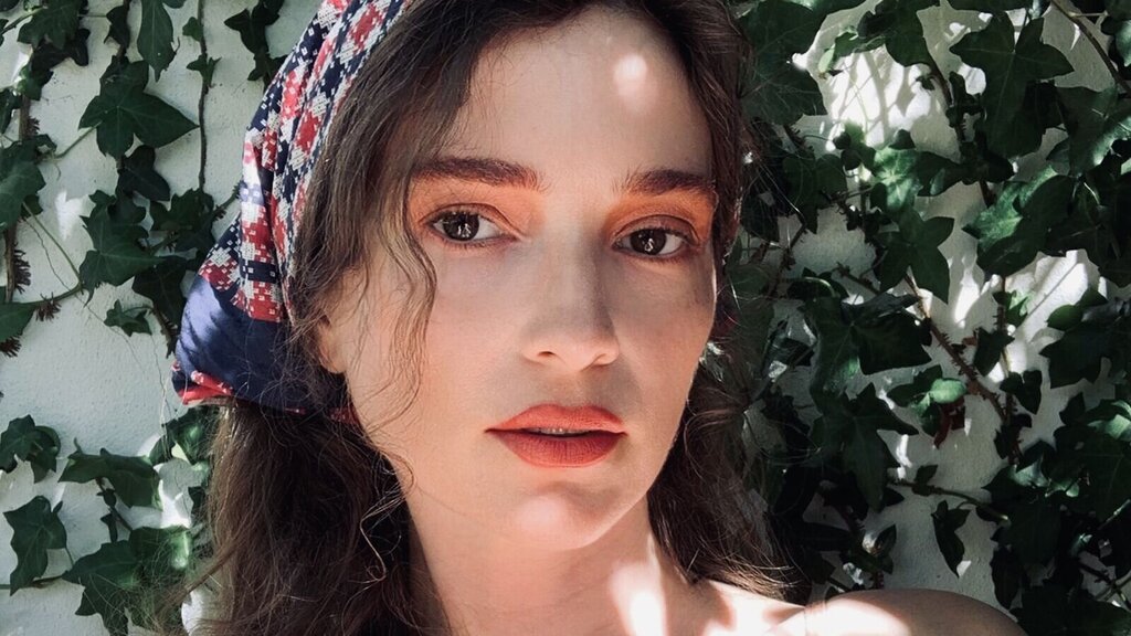 AngelinaNova