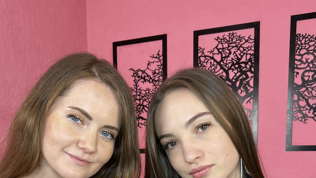 AnnaAndNancy